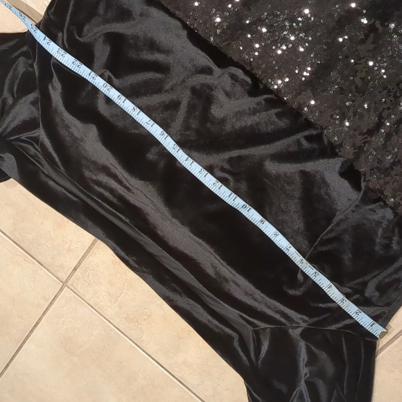 Eloquii Black Velvet Sequin Dress - Picture 4 of 5